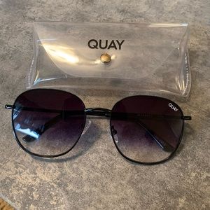 Brand new, never worn Quay sunglasses.